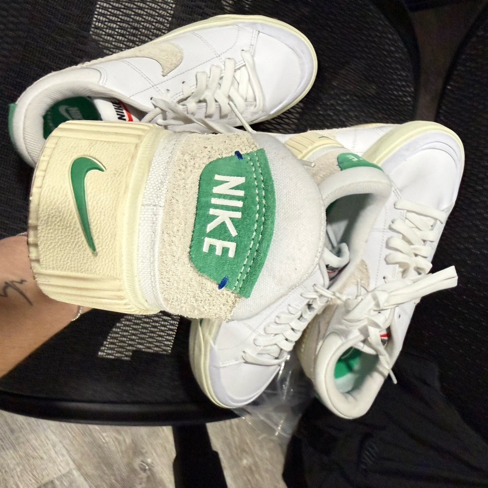 Nike White Sneakers with Cream Sole and Green Stripe - Picture 2 of 4